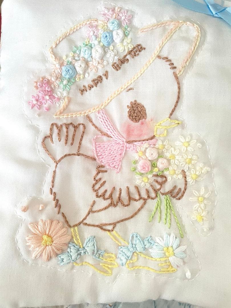 アンティークキルトミニクッション＆ハンドメイド刺繍青い鳥·͜· ♡