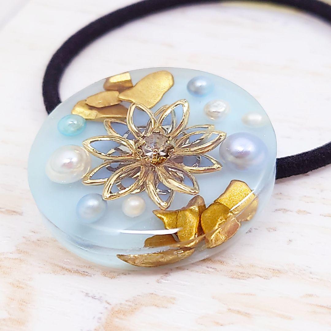 ❀お花のヘアゴム❀　ブルー　ネックレス　ポニーフック　パール　レジン　ゴールド