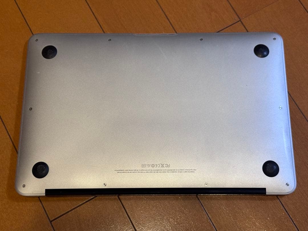 MacBook本体 MacBook Air (11-inch, Mid 2013) i5 128G