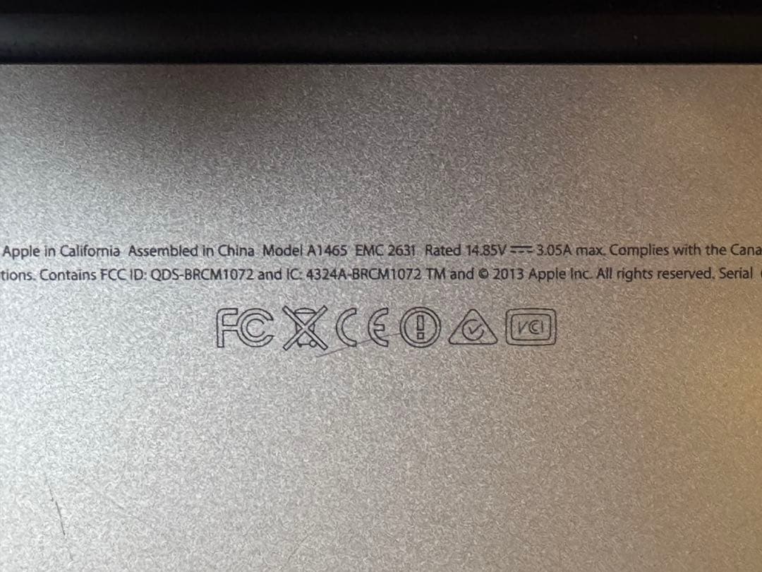 MacBook本体 MacBook Air (11-inch, Mid 2013) i5 128G