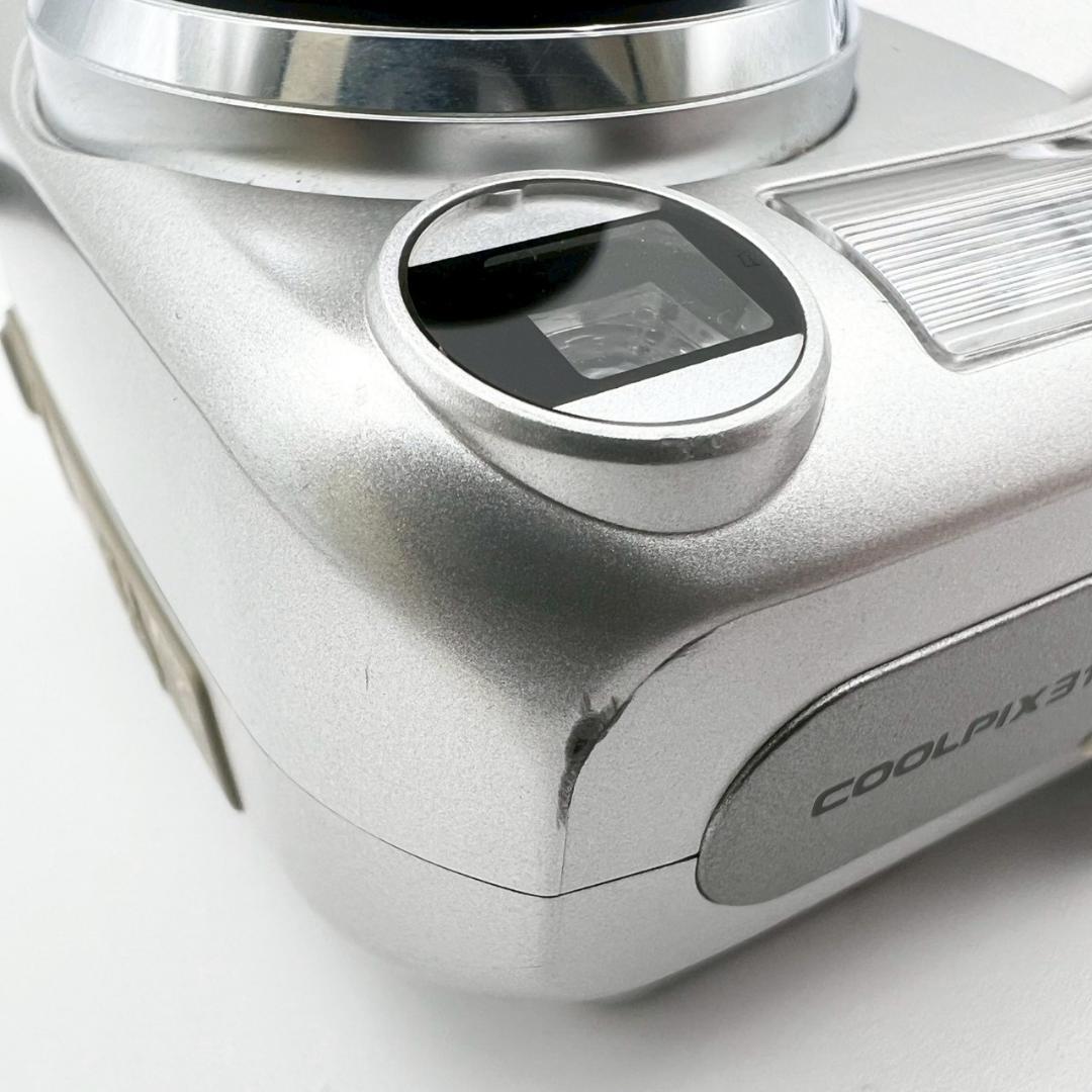 【完動品】Nikon COOLPIX 3100 コンデジ シルバー 動作確認済