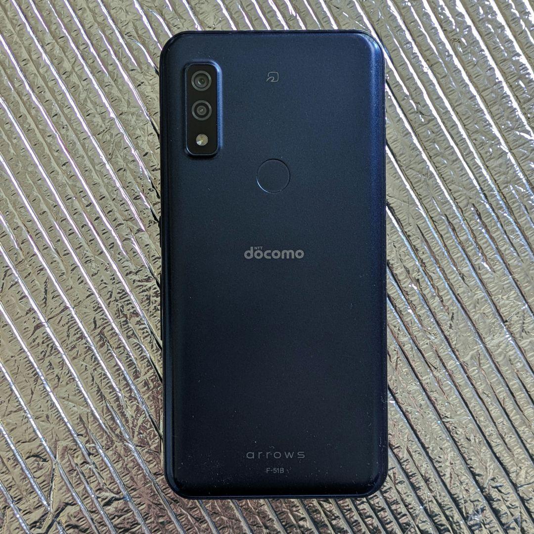 arrows we F-51A docomo 本体