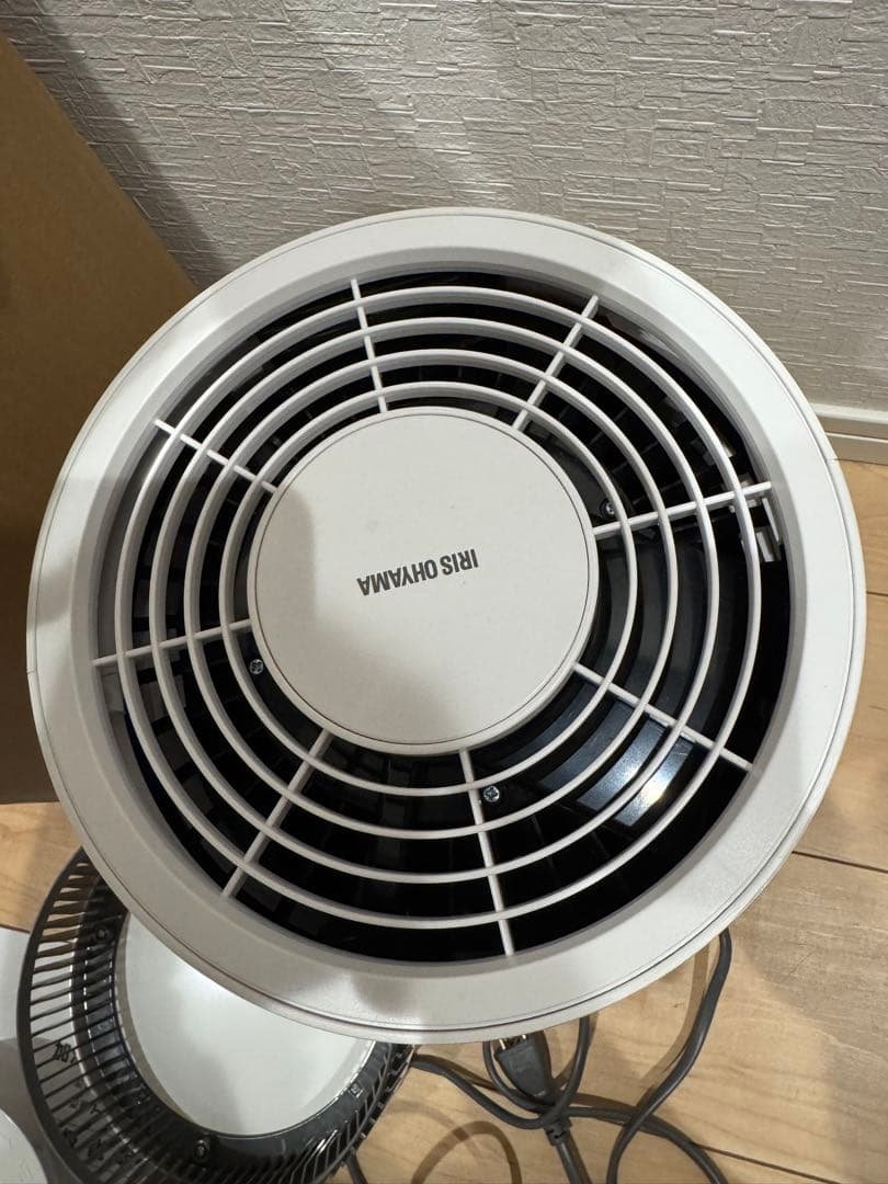 *美品*アイリスオーヤマAAP-SH20A-W 加湿空気清浄機