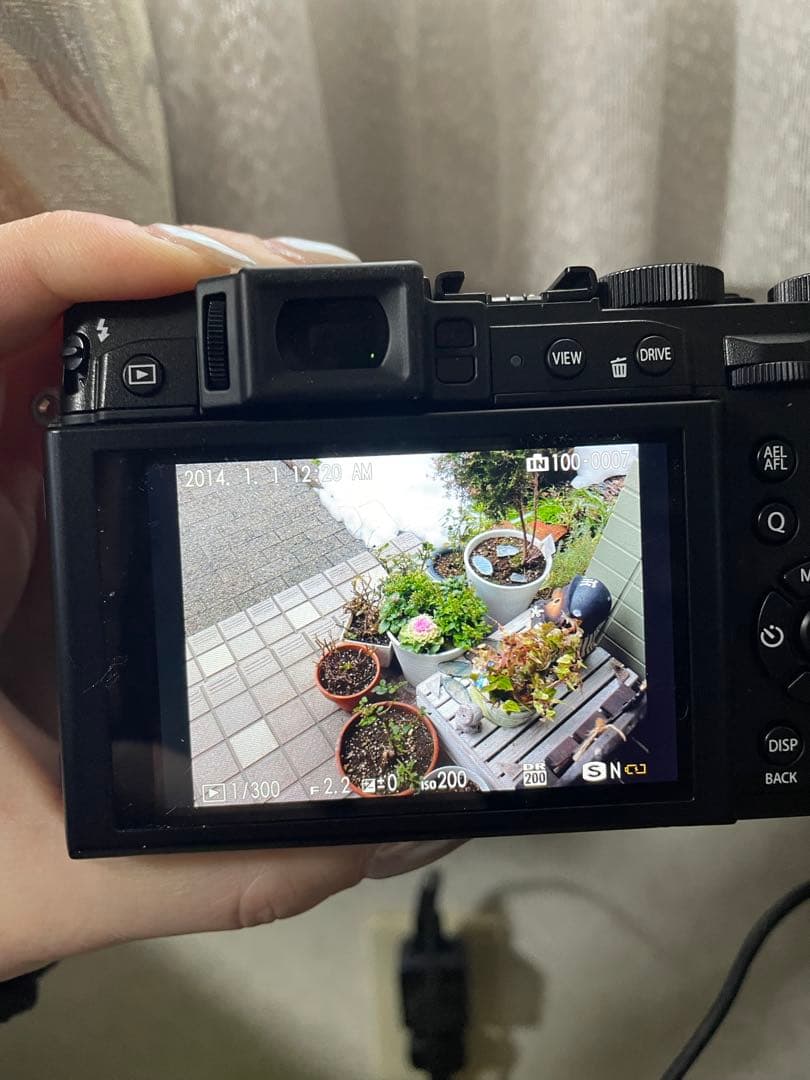 【新品未使用品】　FUJIFILM プレミアムコンパクトデジタルカメラ　X30