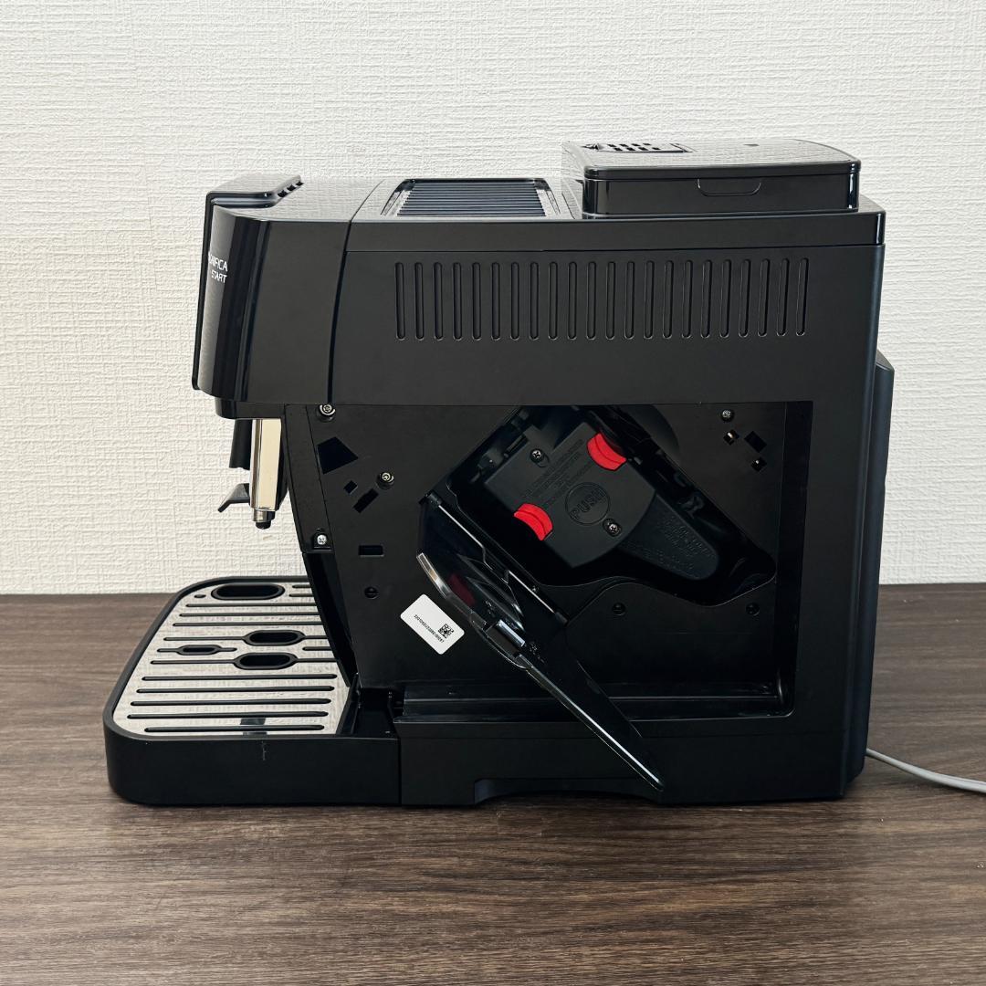 美品　デロンギ　マグニフィカ　スタート ECAM22020B エスプレッソマシン