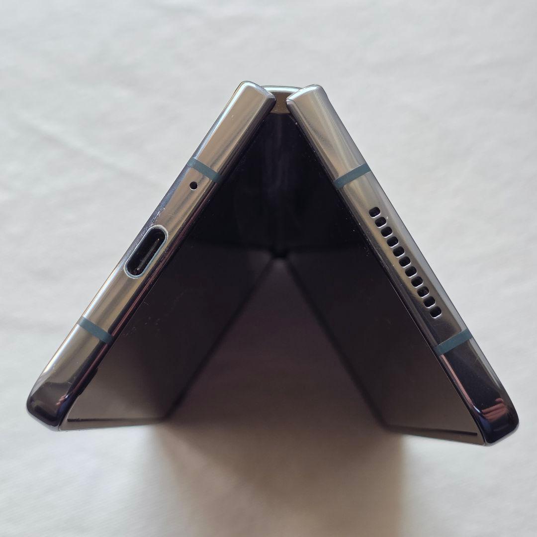 Galaxy Z Fold4 docomo版 SC-55Cメインディスプレイ不良