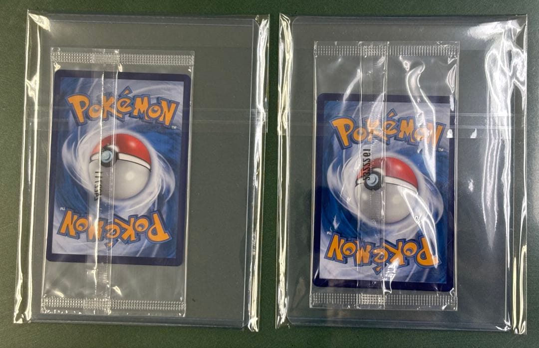 値下げ【未開封、新品、2枚セット】バティックシャツ　ピカチュウ