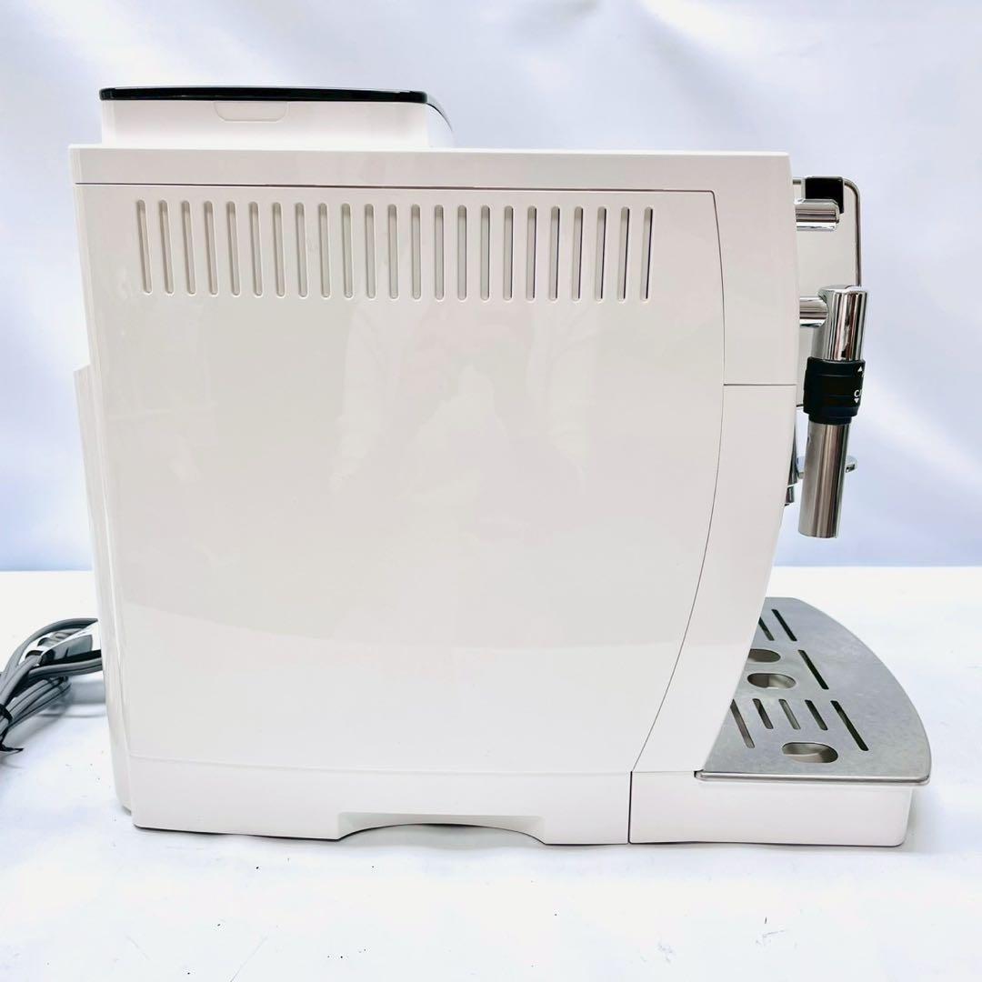 動作保証付　デロンギ　マグニフィカS ECAM23120WN 全自動コーヒー
