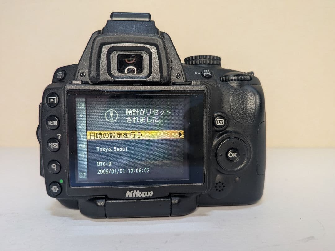【極上品】ショット数わずか2979枚！ Nikon D5000 ボディ 自撮り