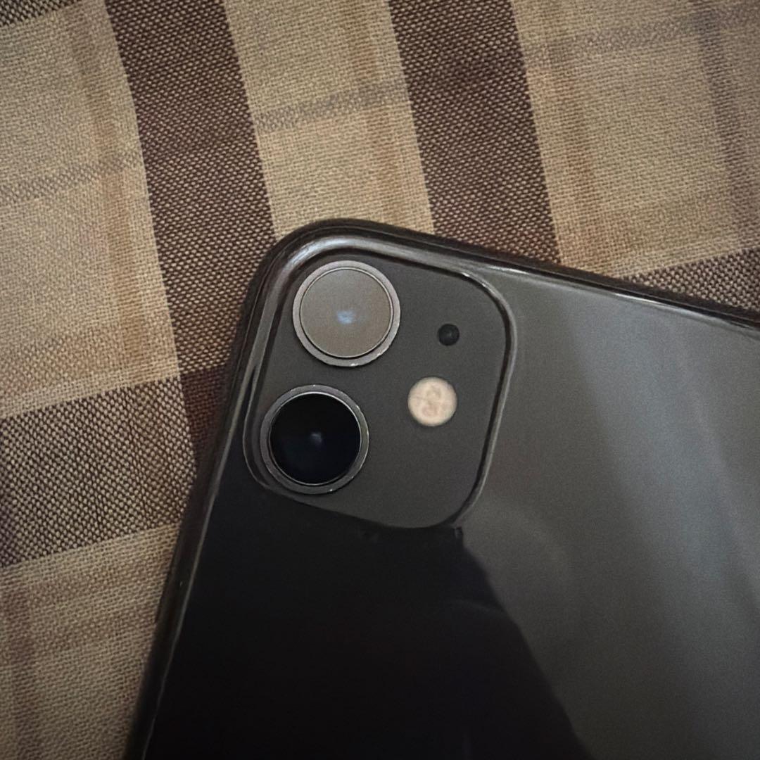 iPhone11 64GBブラック箱付き