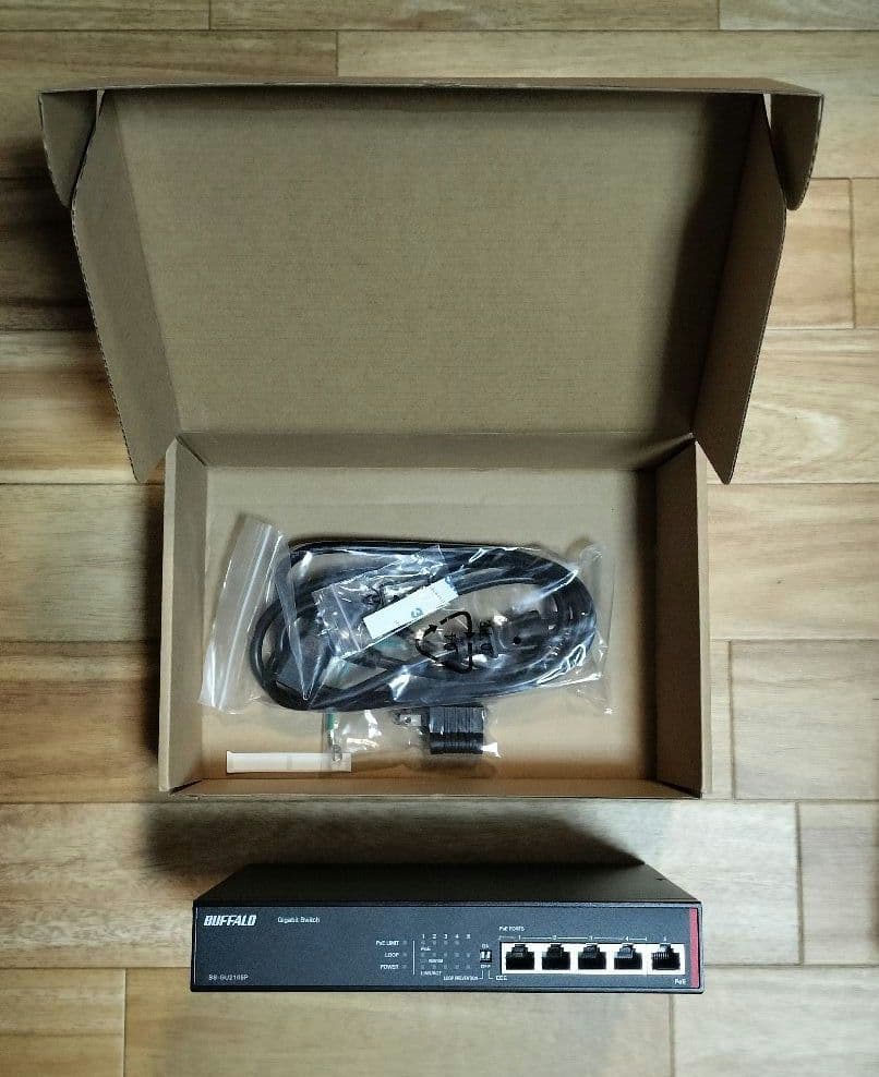 BUFFALO BS-GU2105P PoEスイッチングハブ 5ポート