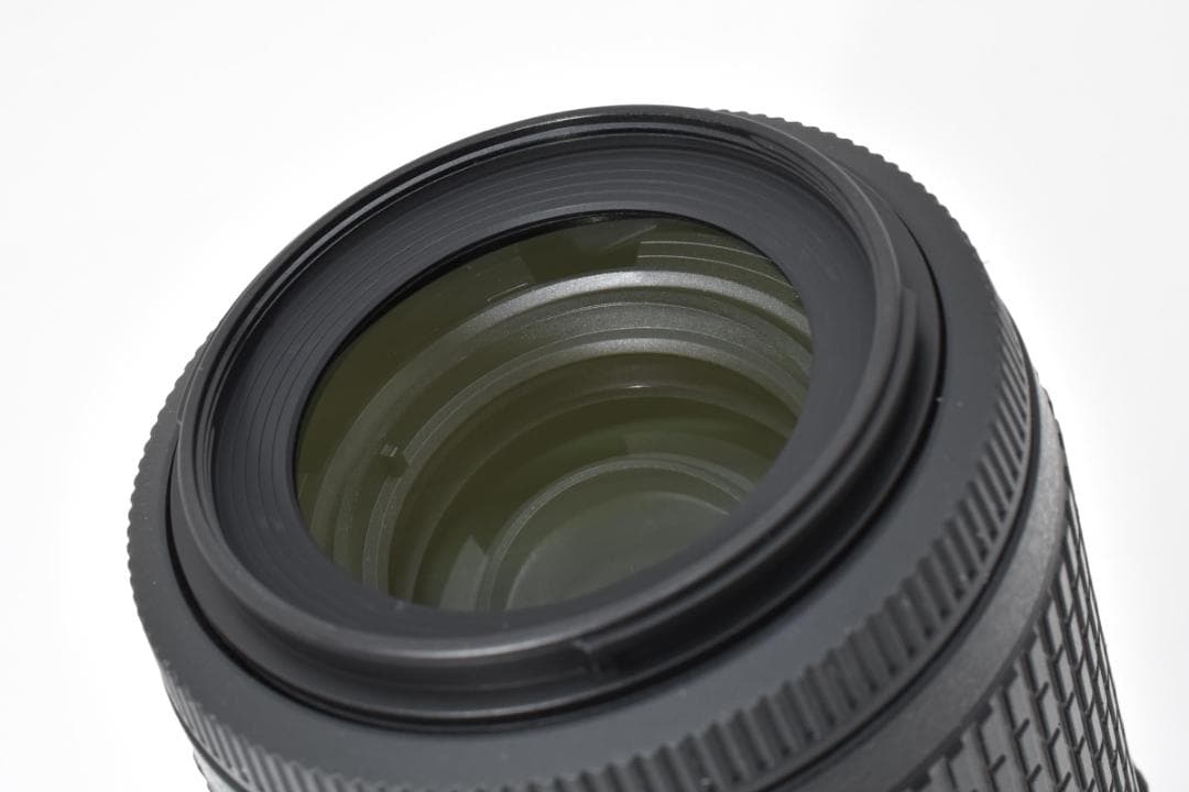 美品✨Nikon AF-S DX VR 55-200mm ED 望遠ズームレンズ