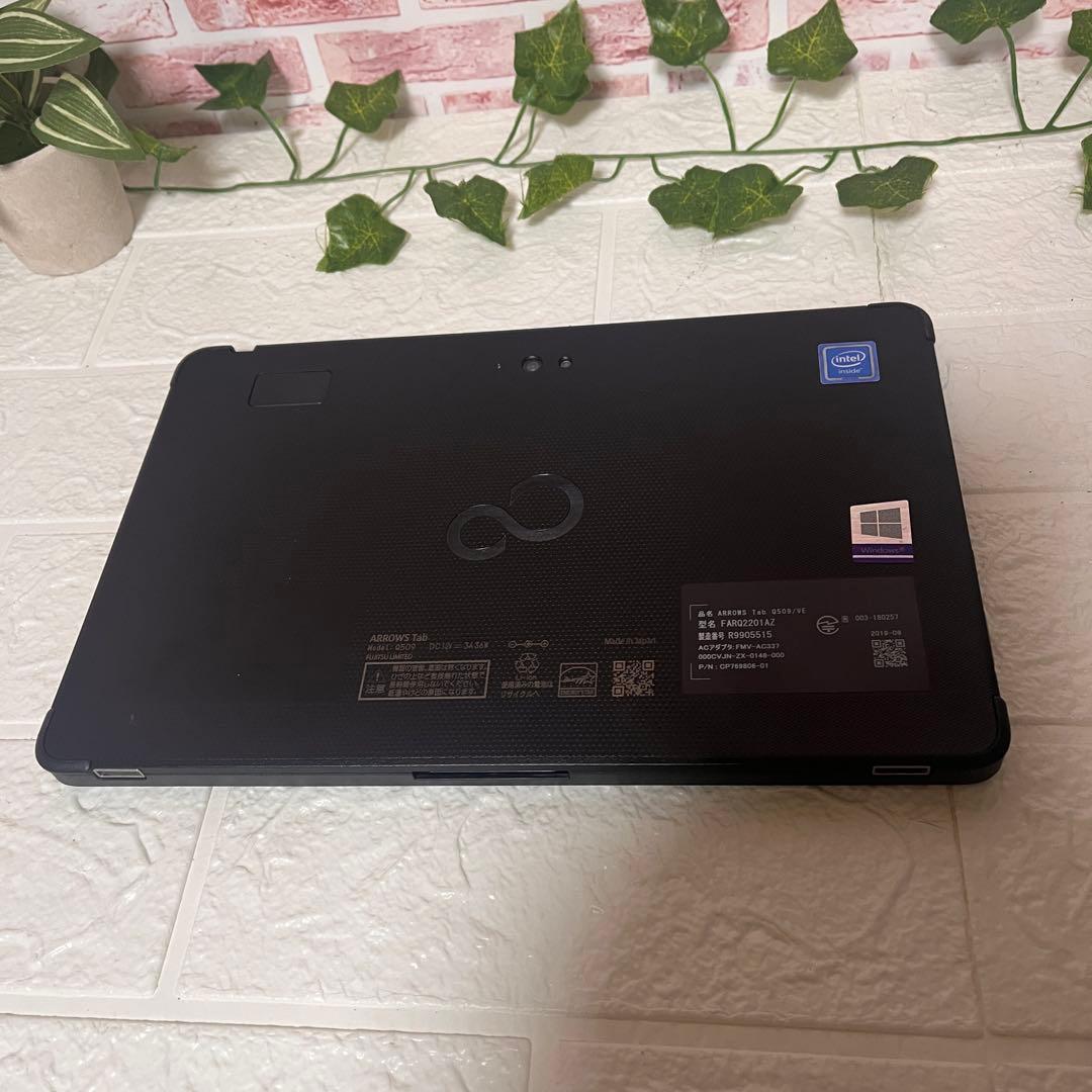 ★美品富士通タブレット SSD128GB メモリ8GB★TypeC PC187