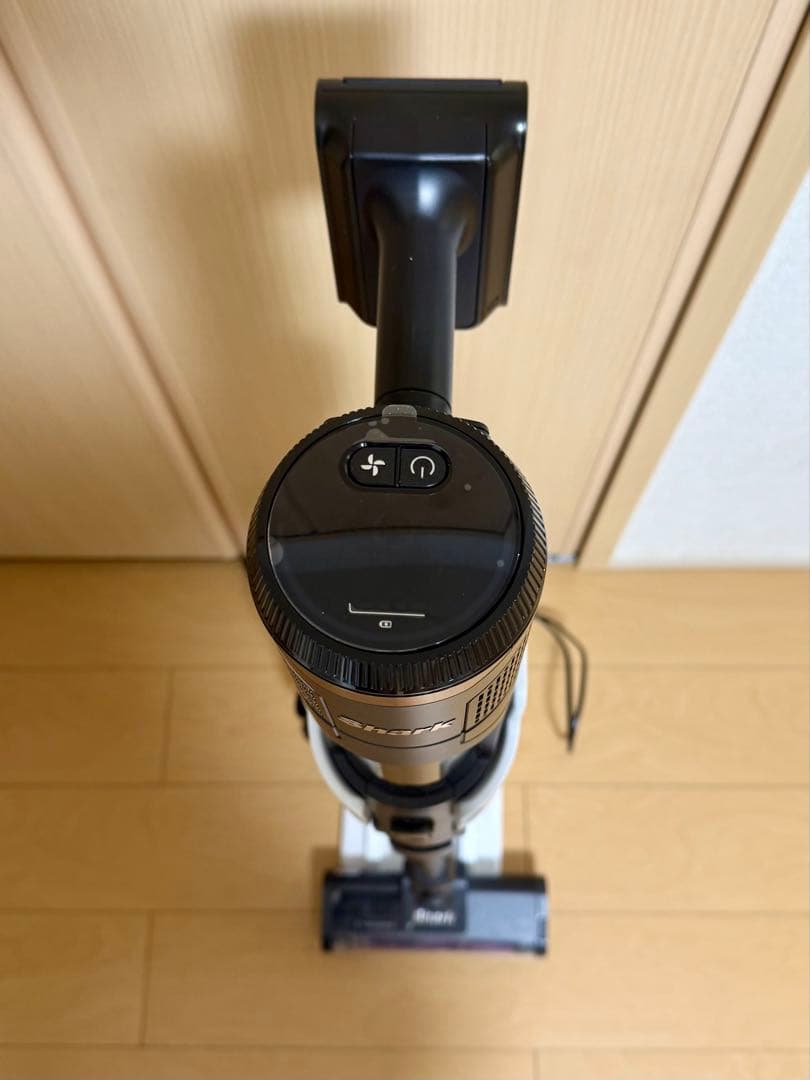 【美品】値下げ可能⭕️SHARK メタルブラック