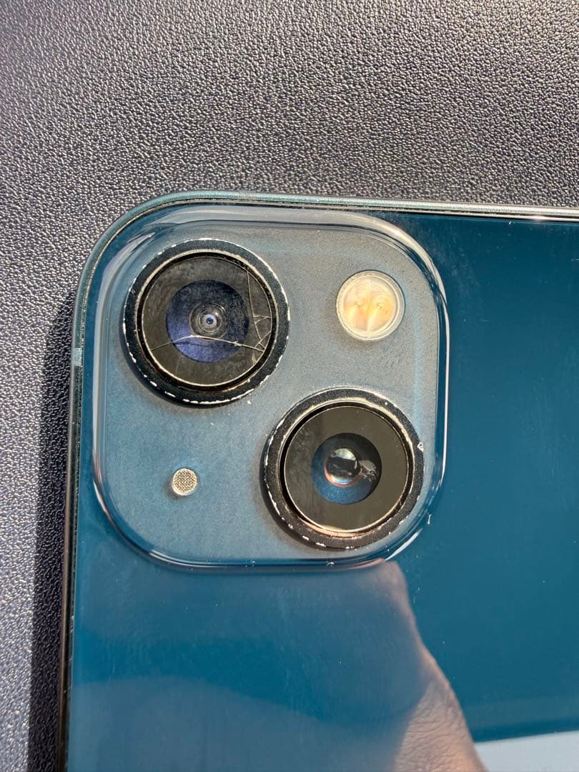 Apple iPhone 13 128GB ミッドナイト　SIMフリー　中古品