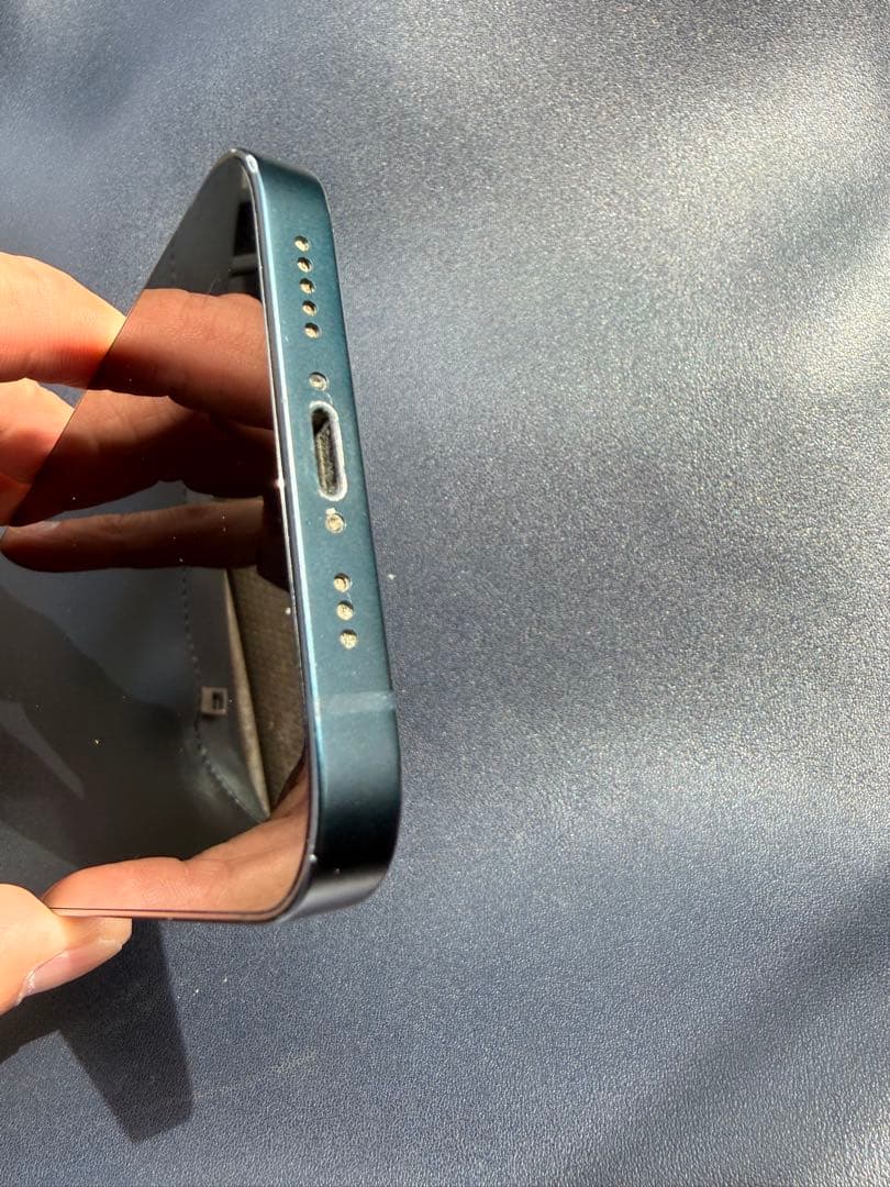 Apple iPhone 13 128GB ミッドナイト　SIMフリー　中古品