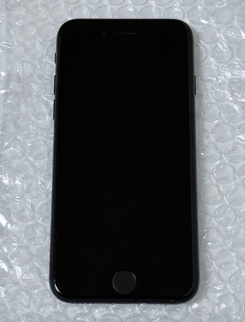 Apple iPhone SE(第3世代) 64GB SIMフリー