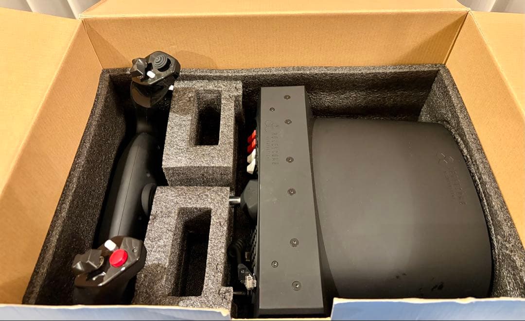 PC用ゲームコントローラー・コンバーター Honeycomb yoke