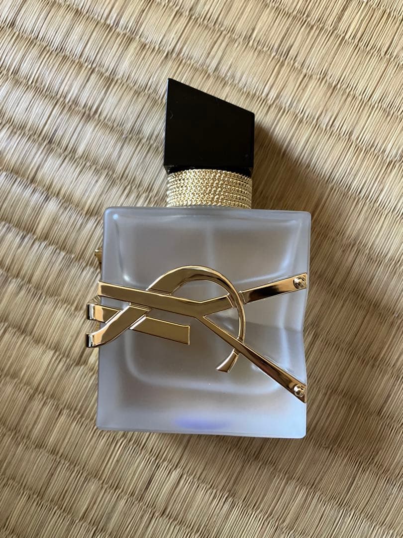 Yves Saint Laurent LIBRE ヘアミスト ギフトバッグ付き