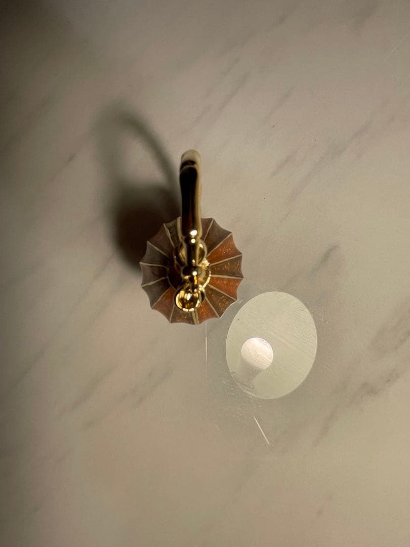 希少・美品ESTEE LAUDER2005 インテュイション ラッキーランタン