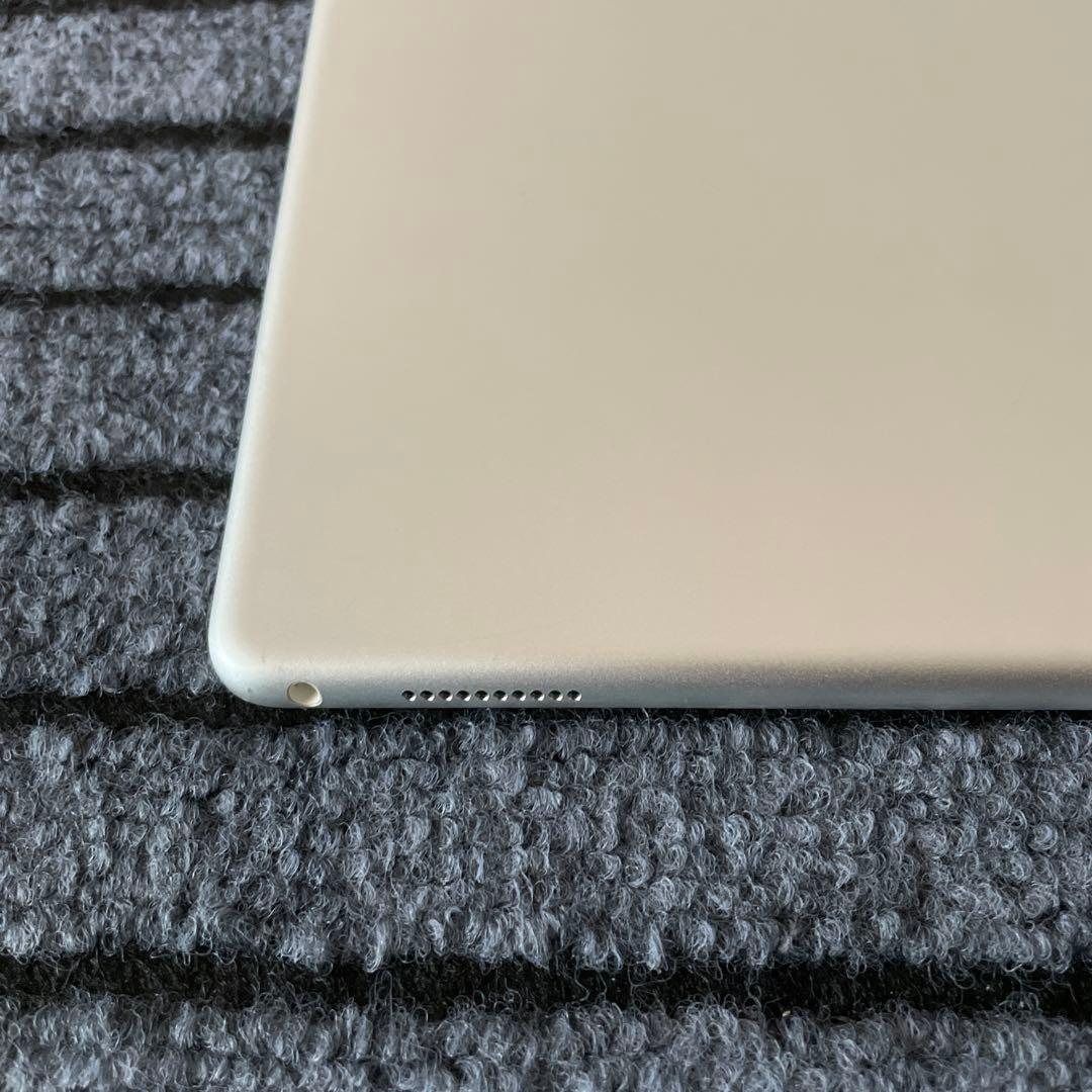 5 iPad Pro 12.9 2世代 64GB Wi-Fi シルバー