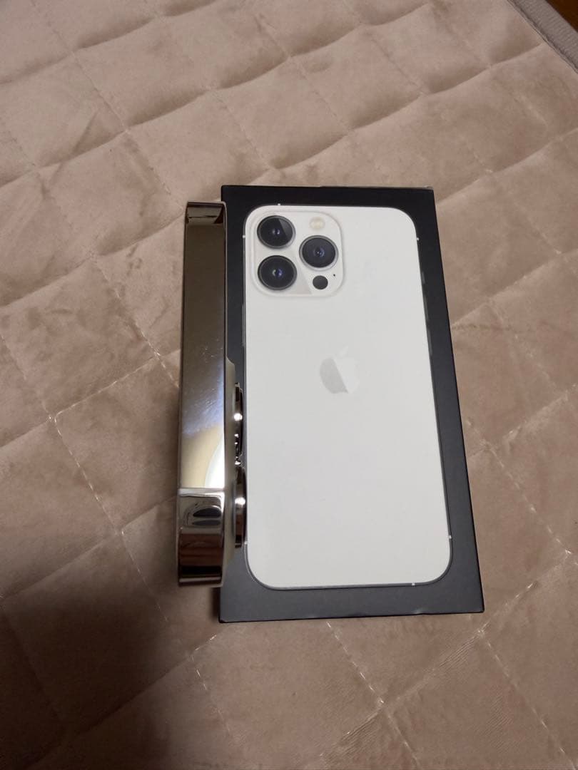 【値引中】【バッテリー新品】iPhone13pro 256G SIMフリー