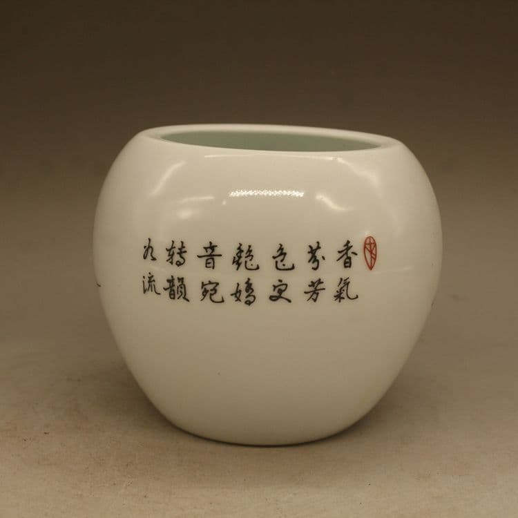 パステル寿桃の水缶 水洗い 景徳鎮 陶磁器 装飾品 工芸品美術品 置物