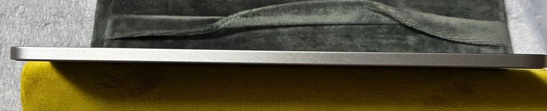 11インチiPad Air (M3) Wi-Fi ￼