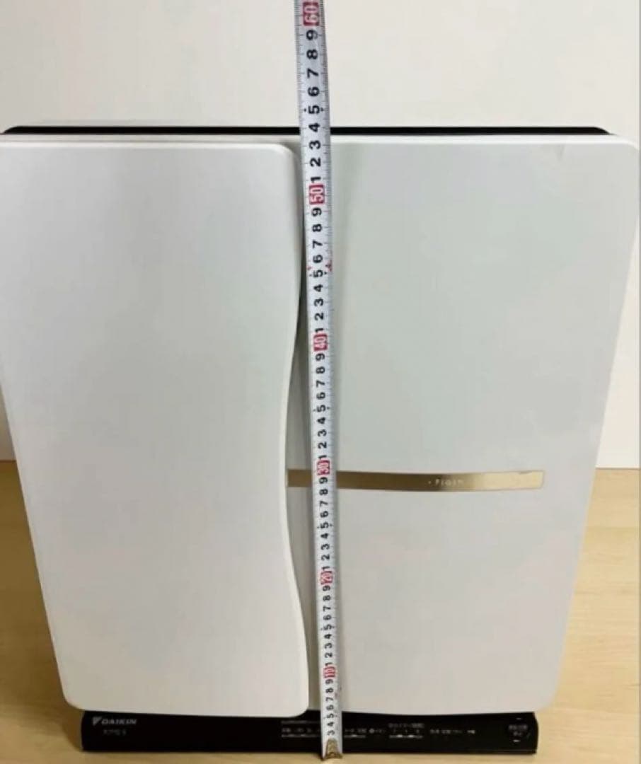 ダイキン　空気清浄機 光クリエール　リモコン付き。