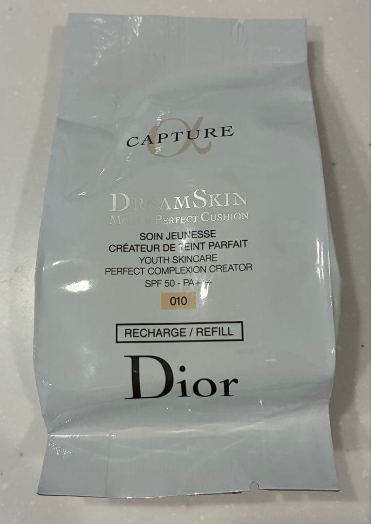 【新品・美品】Dior カプチュールドリームスキンモイストクッションファンデ