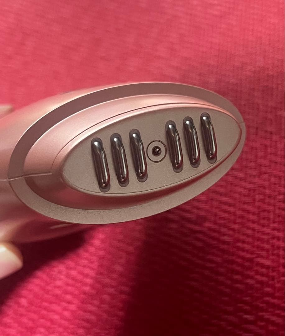 【美品】NEWA リフト　美顔器 充電器・ポーチ付き