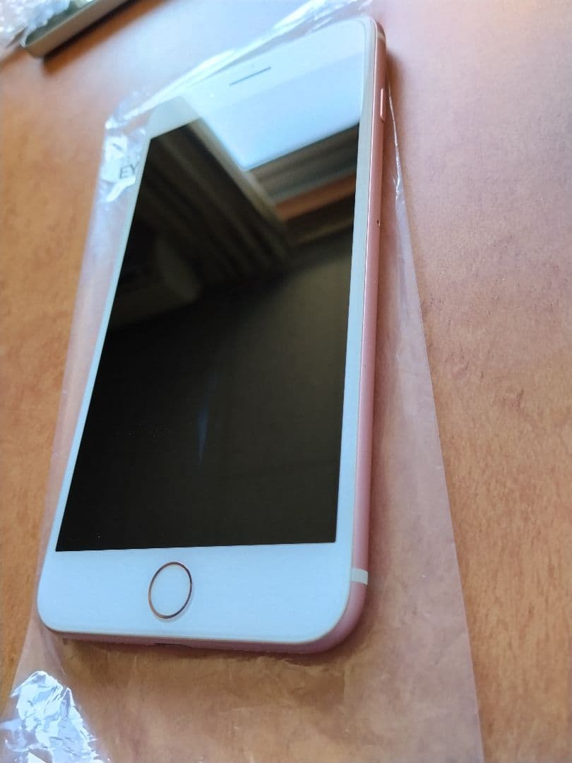 iPhone 7 Plus 256GB バッテリー93% simフリー