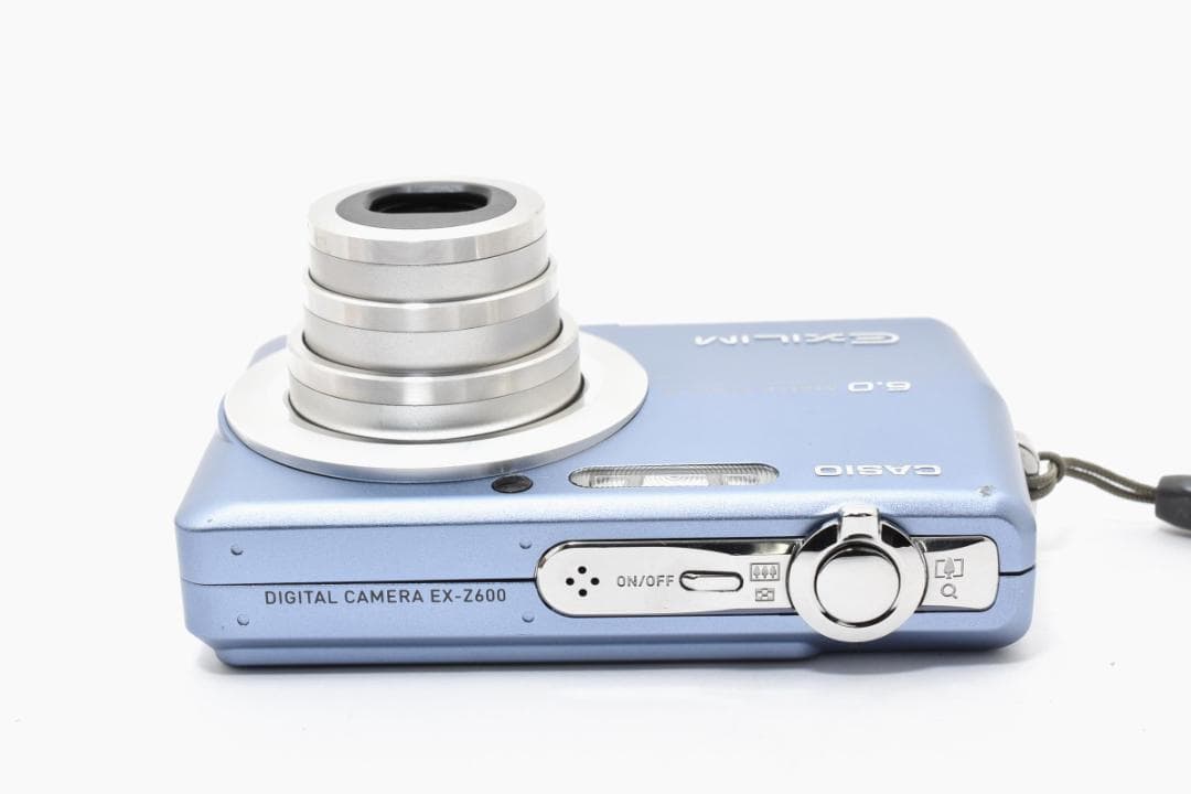 《 美品 》　カシオ　CASIO EXILIM EX-Z600 ブルー