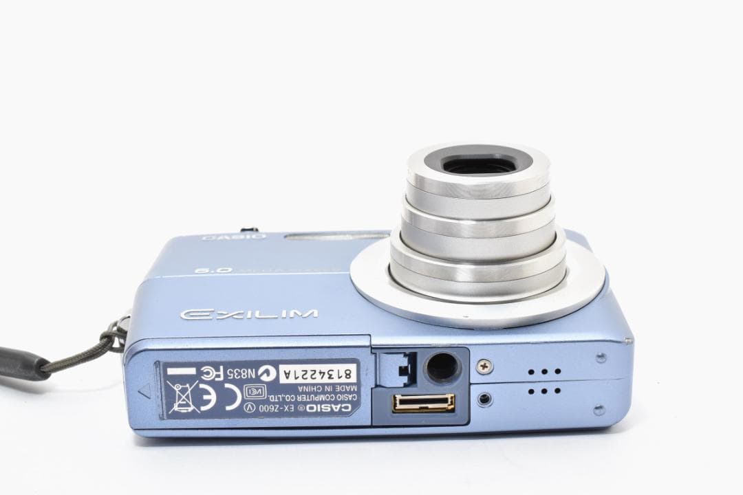 《 美品 》　カシオ　CASIO EXILIM EX-Z600 ブルー