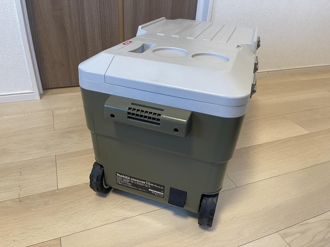 マキタ 充電式 保冷温庫 20L オリーブ CW001GZO 保冷庫 保温庫