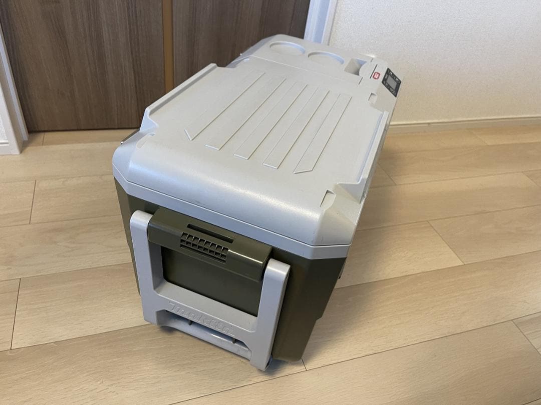 マキタ 充電式 保冷温庫 20L オリーブ CW001GZO 保冷庫 保温庫