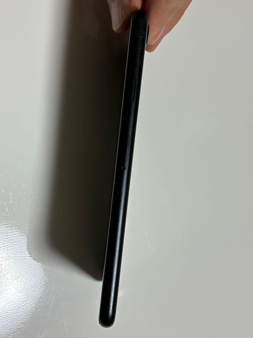 iPhone SE 第3世代 128GB ミッドナイト SIMフリー 付属品あり