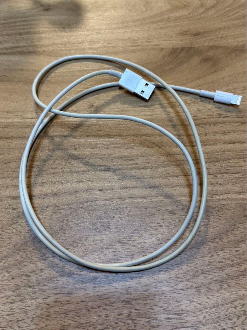 iPhone 11 64GB本体 フィルム/ケース付き simロック解除済み
