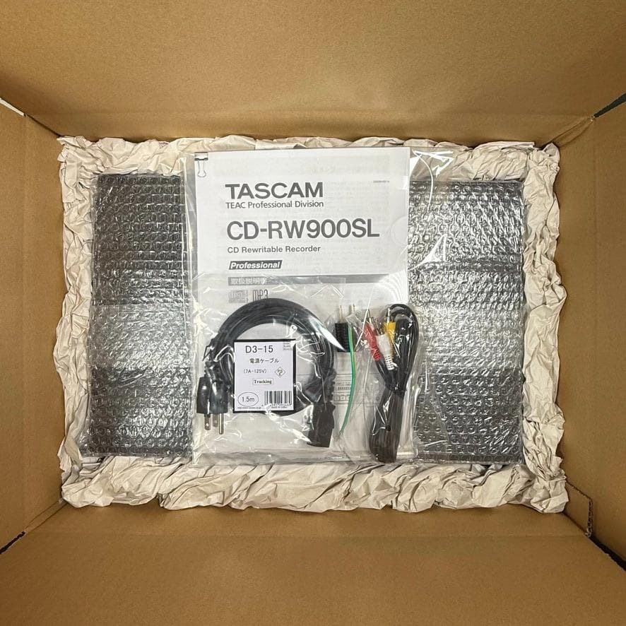 ◆CD再生履歴27時間◆TASCAM CDレコーダー業務用 CD-RW900SL