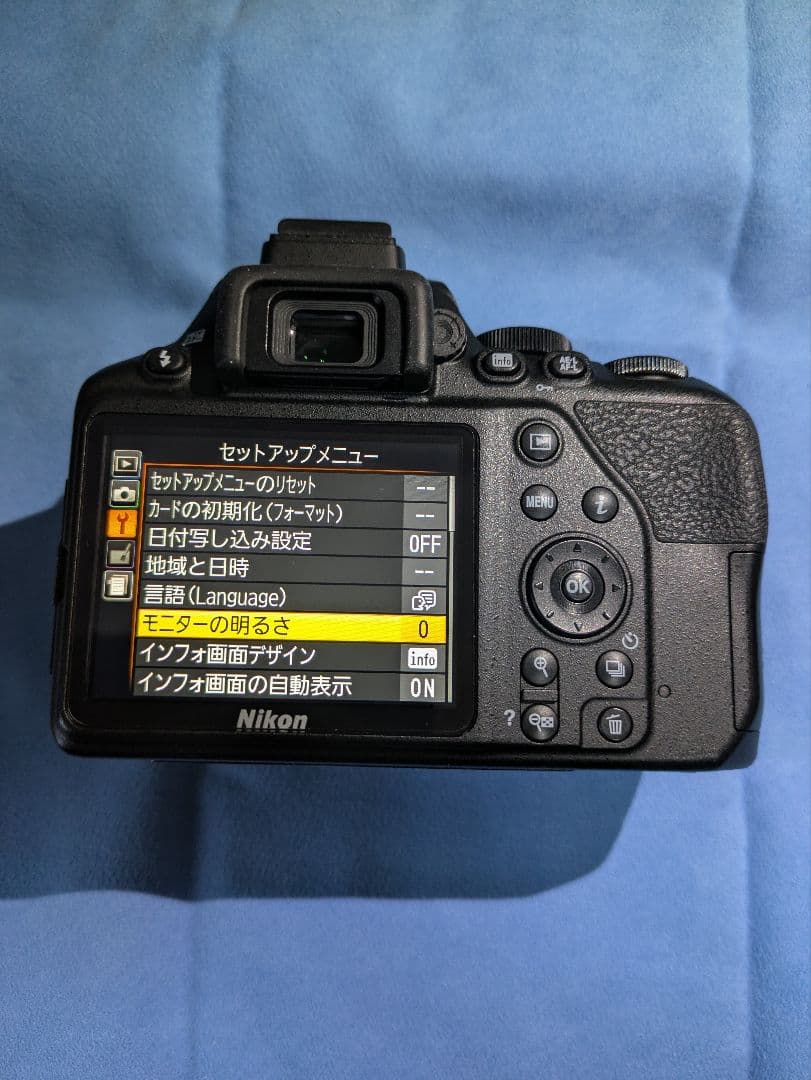 Nikon　D3500 ボディ　 　　　　　ショット数3,627回