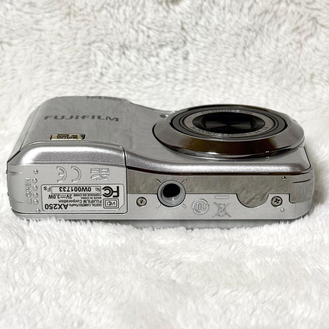 【極美品】FUJIFILM FINEPIX AX250 デジカメ デジタルカメラ