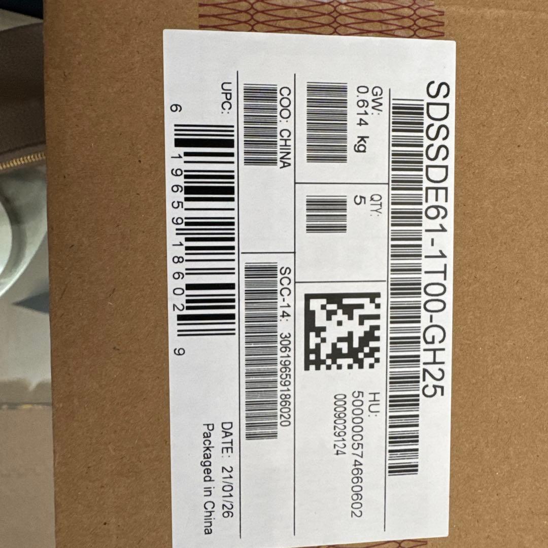 SanDisk 外付けSSD 1TB SDSSDE61-1T00-GH25