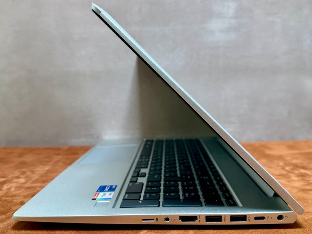 Windowsノート本体 HP ProBook 650 G8 i7-1165G7 16 256 |2419