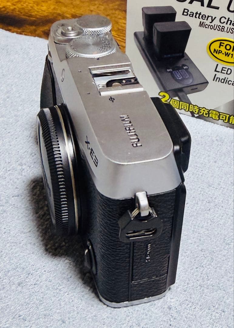 Fujifilm X-E3 シルバー ボディ極上品 総ショット1538枚