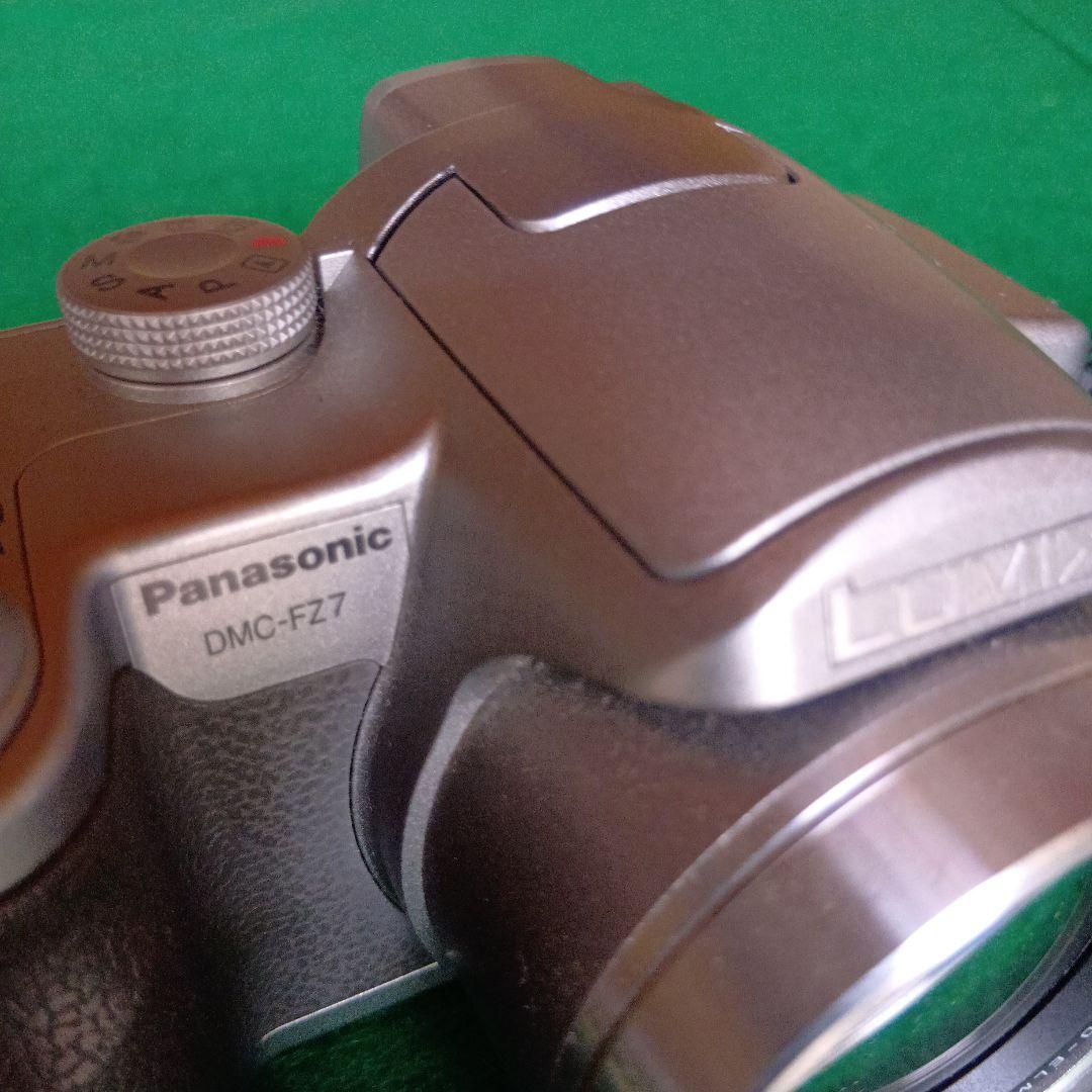 Panasonic Lumix デジタルカメラ 12倍ズーム DMC-FZ7