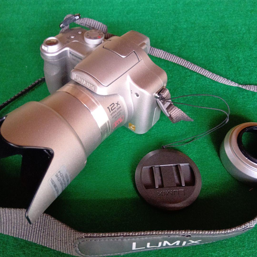 Panasonic Lumix デジタルカメラ 12倍ズーム DMC-FZ7