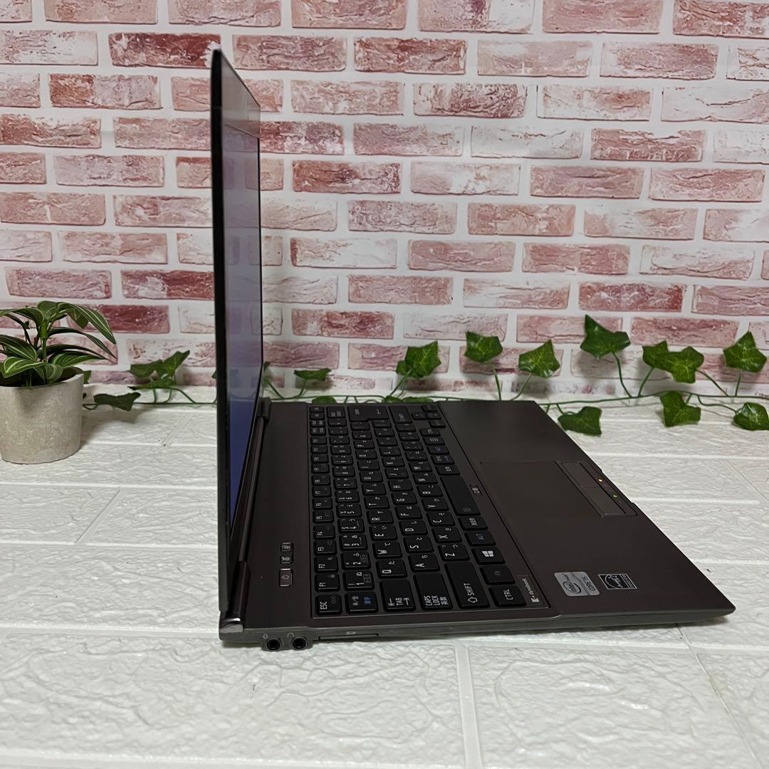 ★中古東芝SSD128GB★R632/H i5-3337U ノートパソコン371
