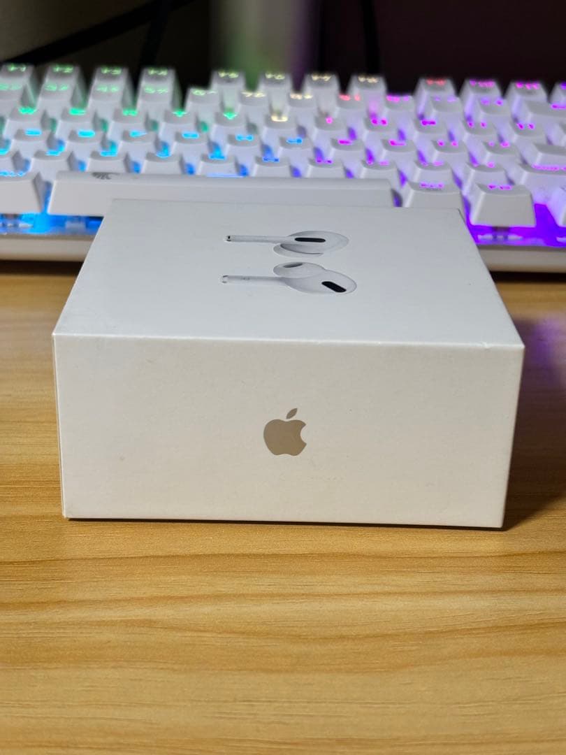 Apple AirPods Pro ワイヤレスイヤホン値下げしました　箱無し