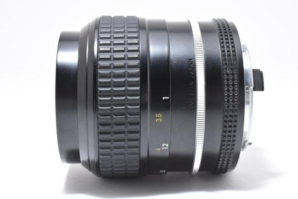 ★良品★ ニコン Ai 105mm F2.5 #809 アフガンの少女