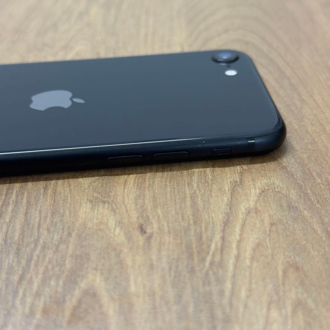 iPhoneSE 第2世代 64GB SIMフリー